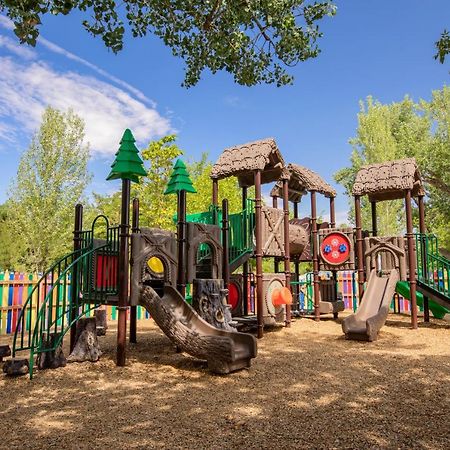 Готель Sun Outdoors Moab Downtown Екстер'єр фото